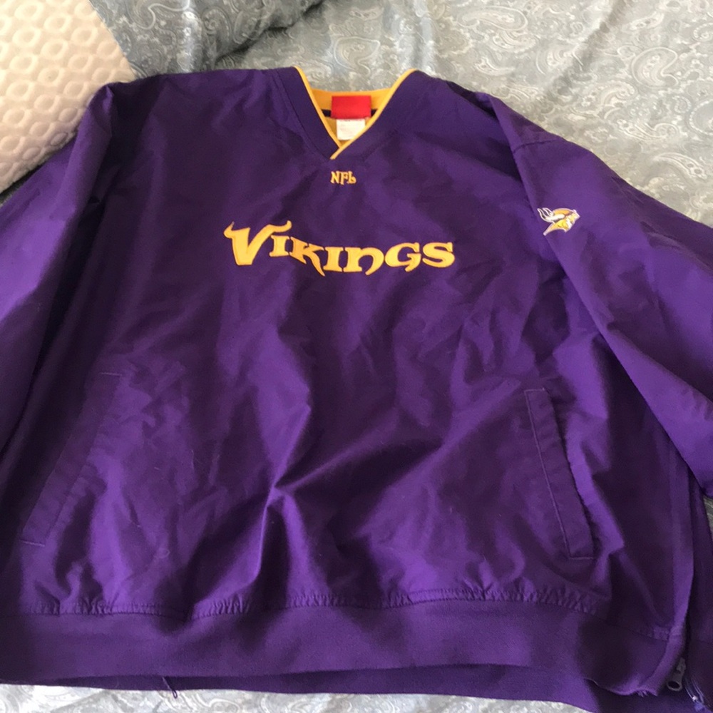 NFL Vikings  pullover